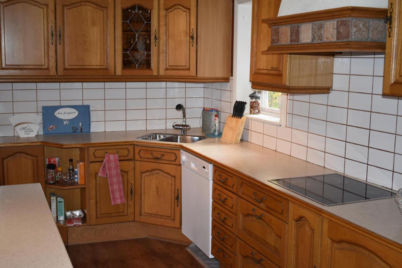 Asa Jutegard Bed & Breakfast ภายนอก รูปภาพ